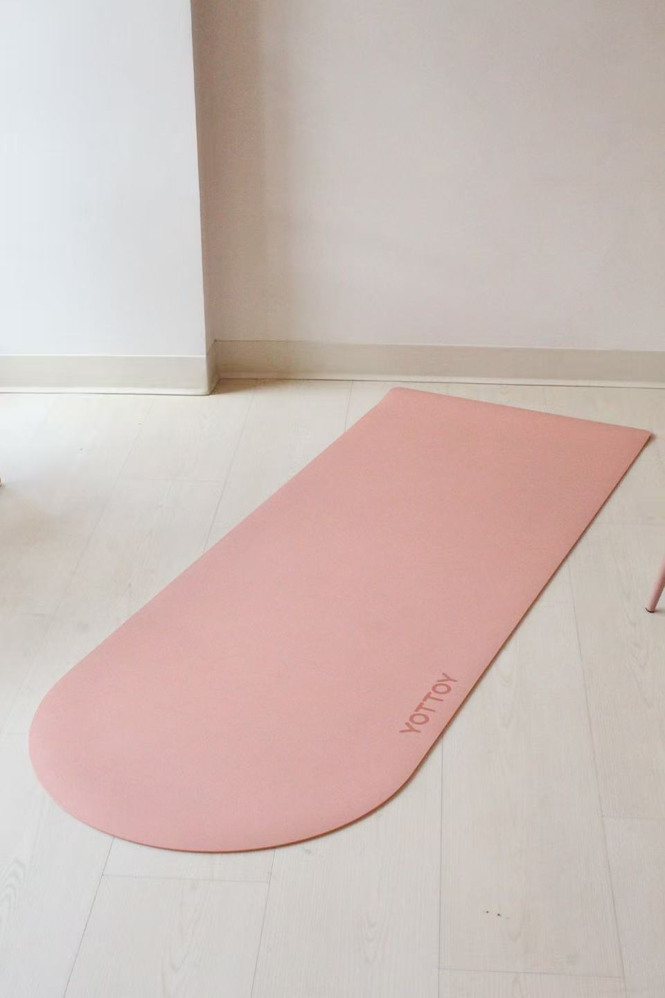 Moon shape Natural rubber yoga mat